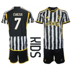 Juventus Federico Chiesa #7 Heimtrikot 2023-24 Kurzarm (+ kurze hosen)